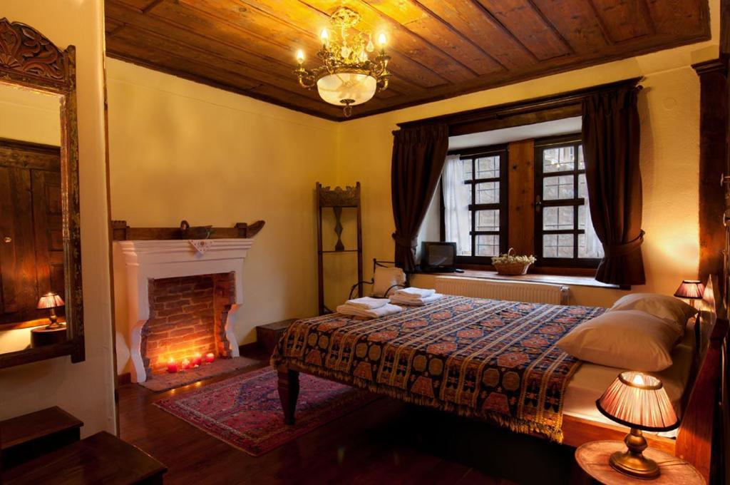 Vergoula'S Mansion Kastoria Buitenkant foto
